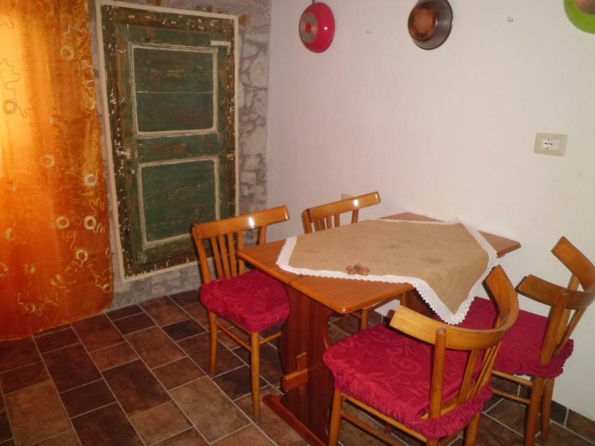 Agriturismo Su'E Lentu ボーザ エクステリア 写真